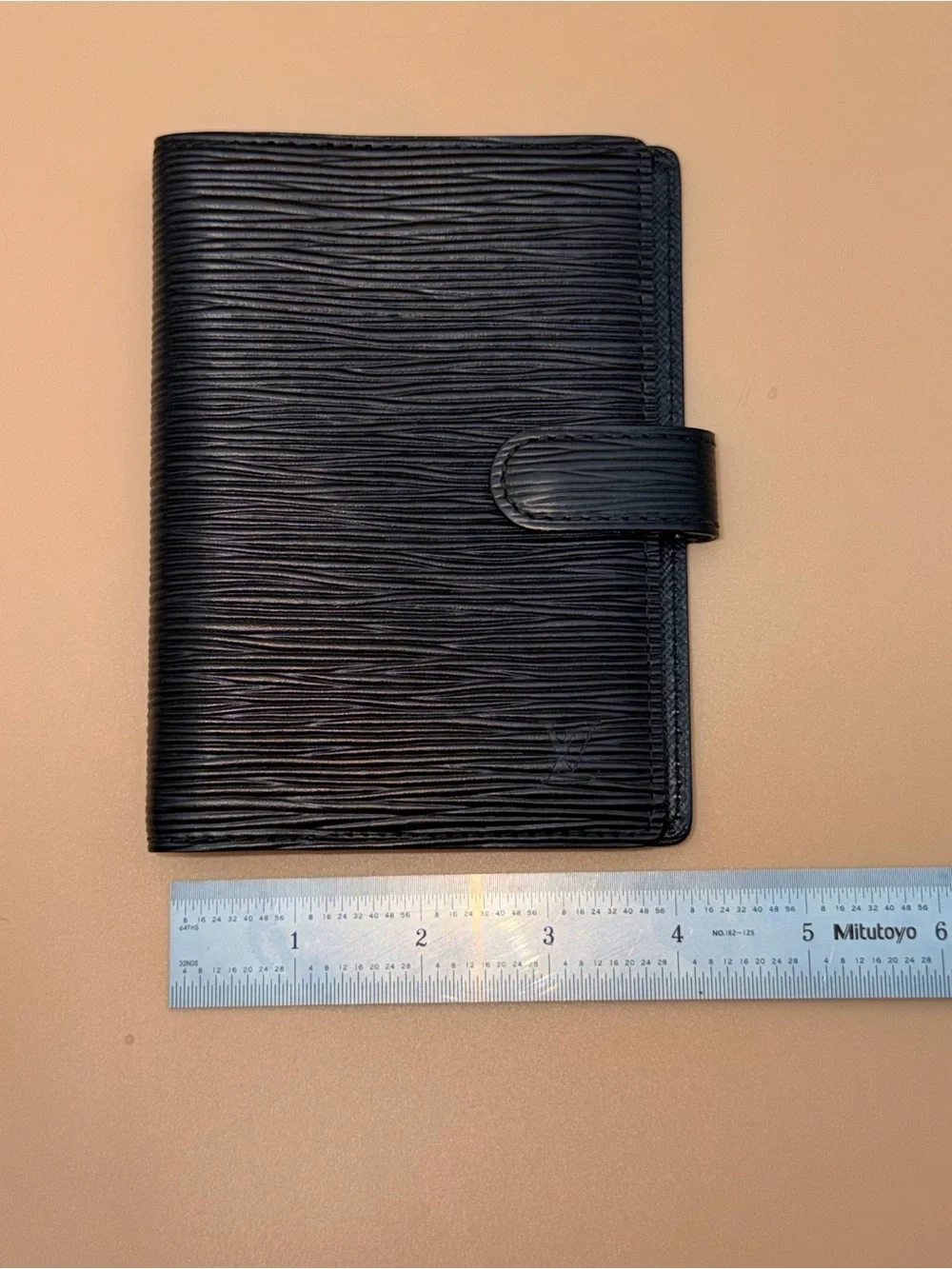Louis Vuitton Black Epi Leather Agenda PM Ring Planner Cover